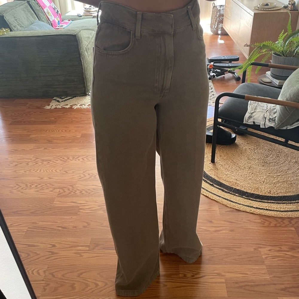 Wide leg confection pant